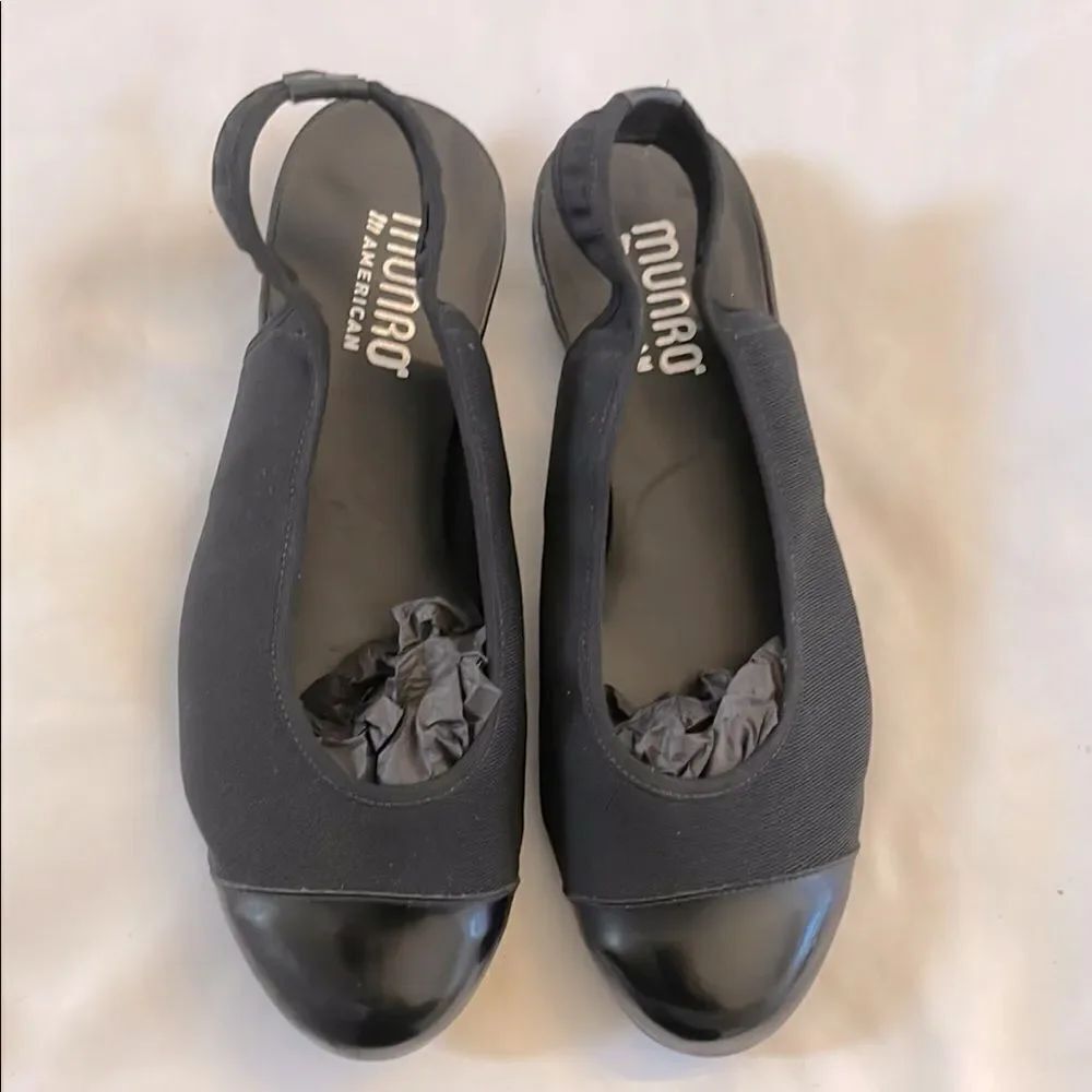 MUNRO LIGHTWEIGHT WOMENS SLINGBACK SHOES. BEAUTIFULLY PADDED. NEW IN BOX